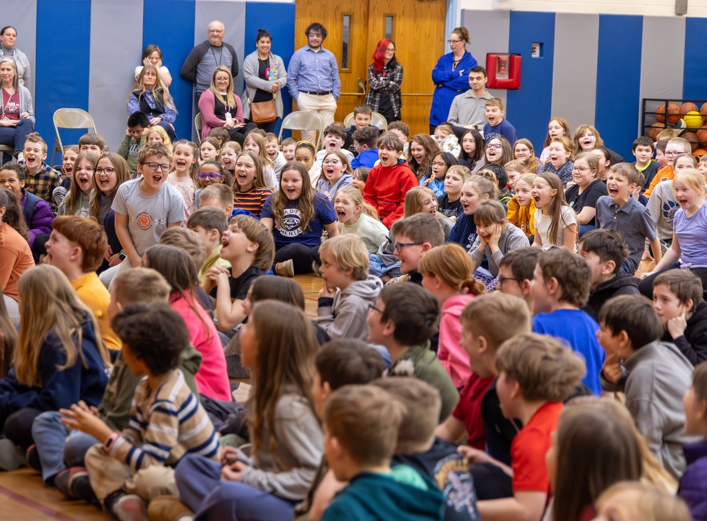 School audience reacting to Mr. Twisty